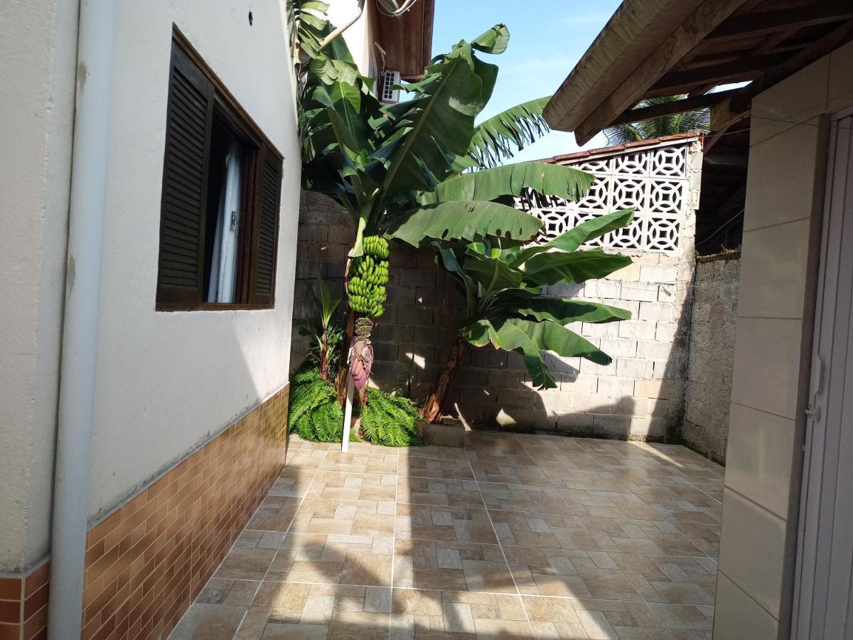 Casa temporada feriados e finais de semana em Ubatuba SP Exterior foto